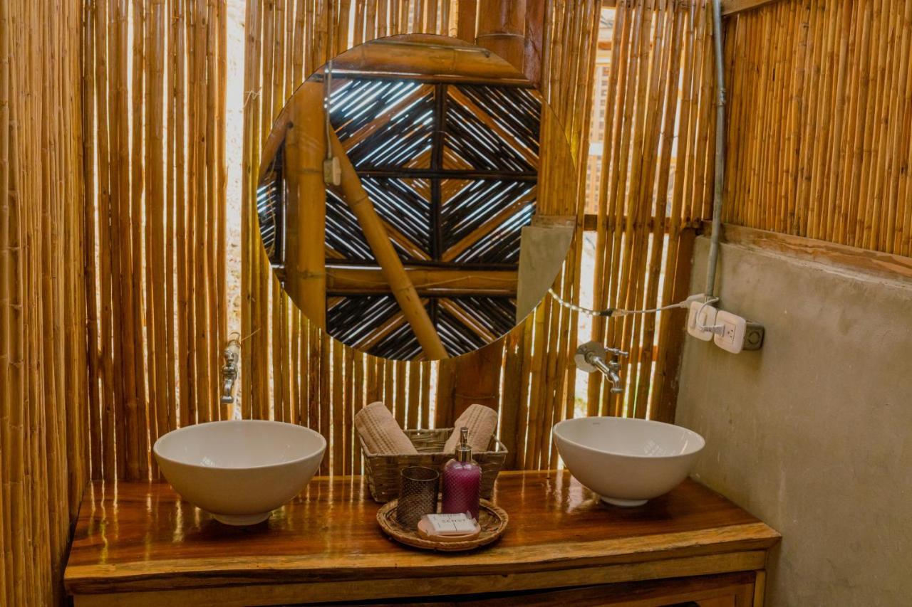 Niuwi Hostel 伯里塔卡 外观 照片
