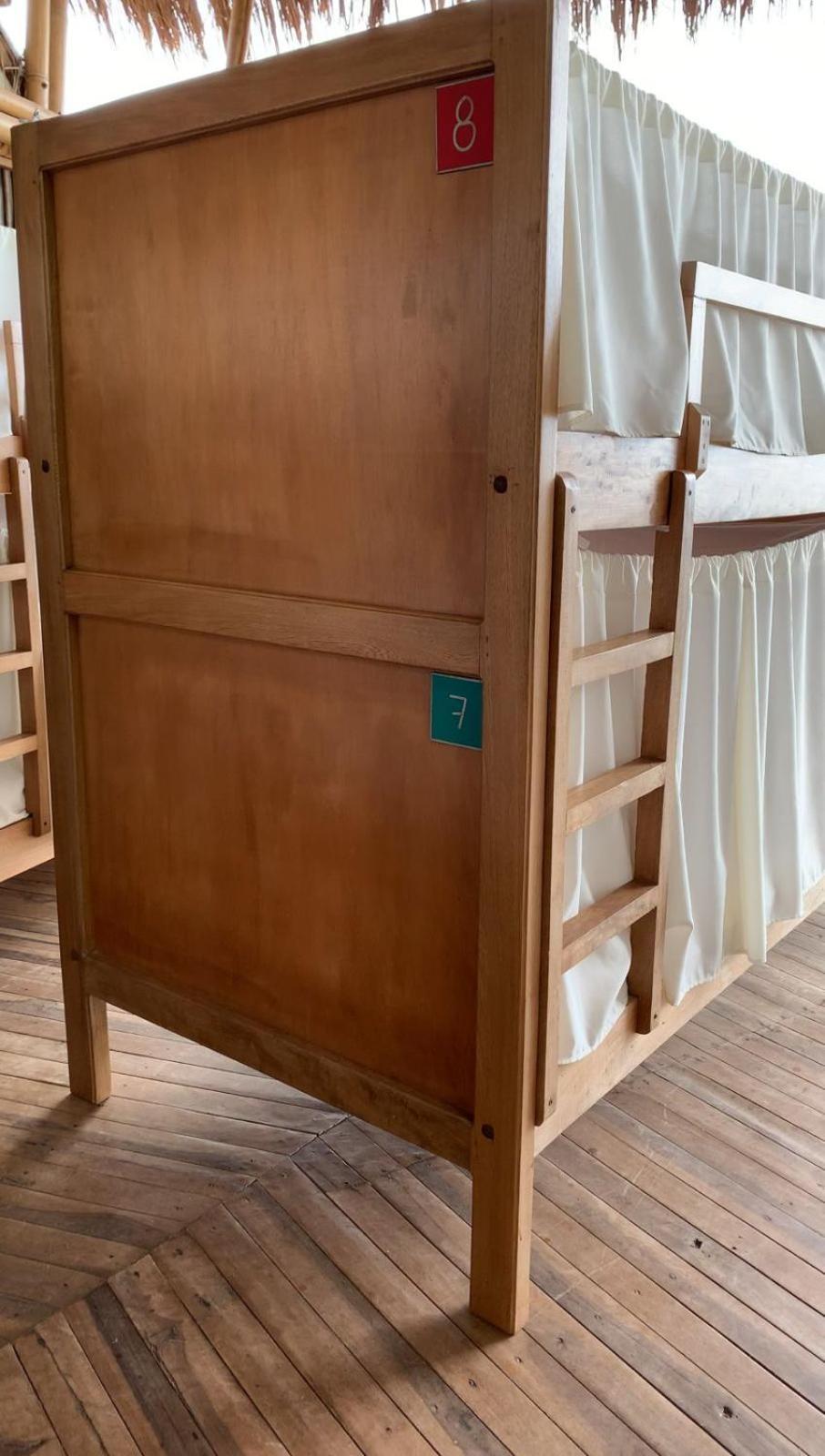 Niuwi Hostel 伯里塔卡 外观 照片